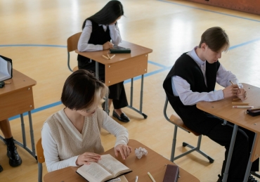 Z takimi zadaniami musieli się zmierzyć ukraińscy uczniowie na egzaminie z języka polskiego