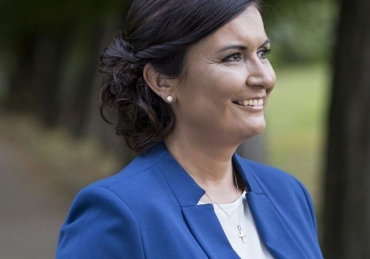 Jolanta Gajęcka: Szkoły powinny zostać zamknięte aż do świąt