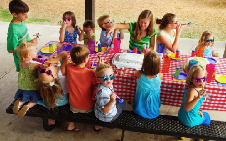 Ponad 1,25 mln osób w całym kraju ma już Kartę Dużej Rodziny