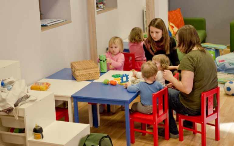 Człowiek wariuje siedząc sam na sam z dzieckiem?