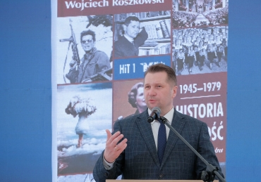 Czarnek do uczennicy z Ukrainy: nie zapomnieliśmy o trudnej historii