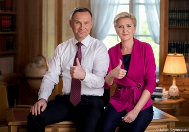Prezydent z Agatką trzymają kciuki za maturzystów