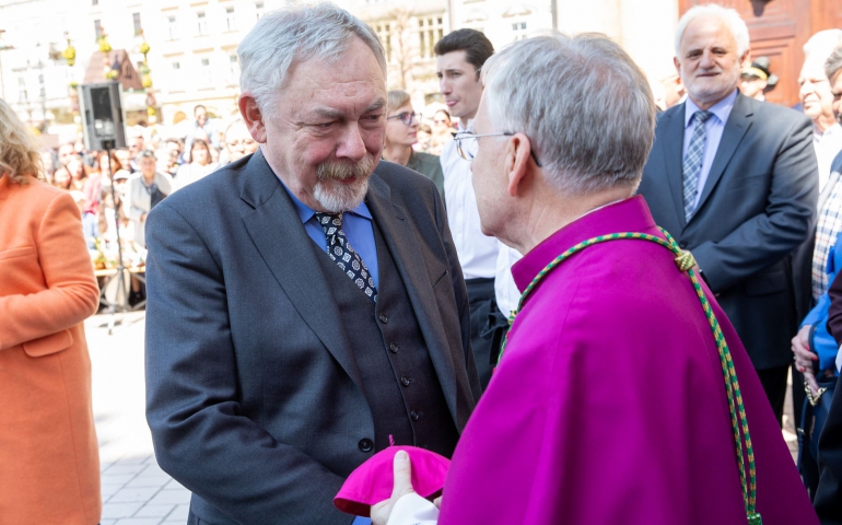 Arcybiskup odpowiada prezydentowi w sprawie lekcji religii 