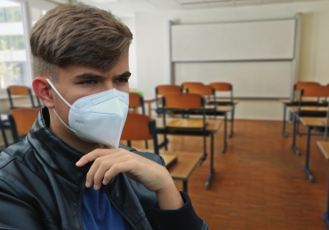 Maseczki na egzaminach i kwarantanna dla zdających. Jest decyzja rządu w tej sprawie