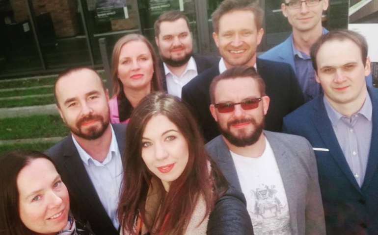 Młodzi kandydaci do Rady Miasta złożyli obietnice rodzicom i uczniom