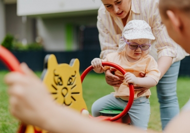 Zachowanie pań ze żłobka wywołało oburzenie. Tak wygląda opieka nad dziećmi?