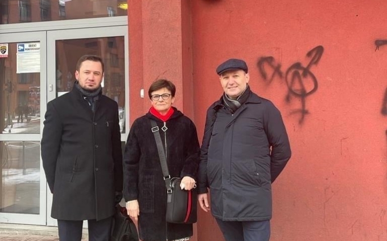 Barbara Nowak o posłach: tercet przemienia się w kwartet. Siła złego na jednego!