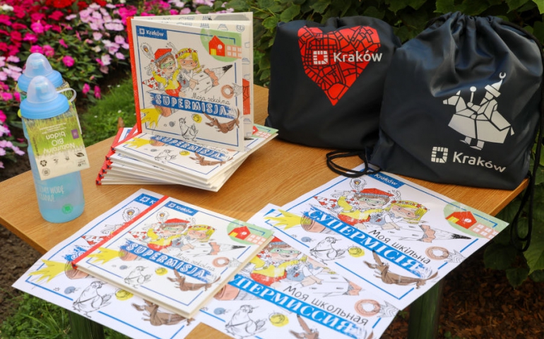 Bidon z cukru trafi do ośmiu tysięcy krakowskich uczniów