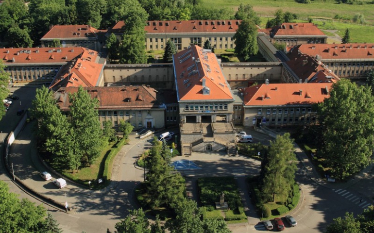 Basia zmarla, bo podano jej chlorek potasu. Lekarki i pielęgniarka z zarzutami